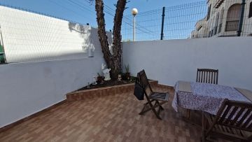Ground floor apartment Calle Paris, Torrevieja - Mar Azul Properties