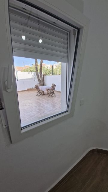 Ground floor apartment Calle Paris, Torrevieja - Mar Azul Properties