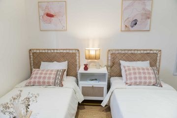 Fully Refurbished Ground Floor Apartment 180 m from the Beach - Mar Azul Properties