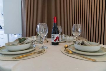 Fully Refurbished Ground Floor Apartment 180 m from the Beach - Mar Azul Properties